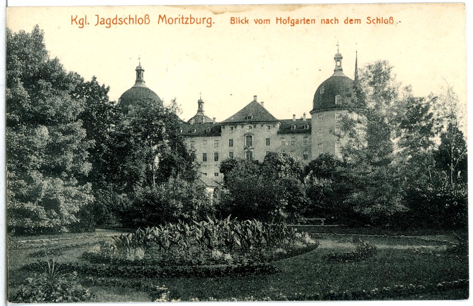 14828-Moritzburg-1912-Blick vom Hofgarten nach dem Schloß-Brück & Sohn Kunstverlag