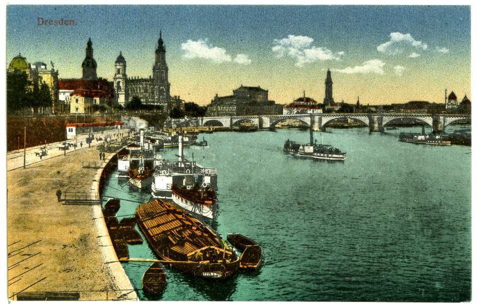 14237-Dresden-1912-Blick auf die Dampferanlegestelle, Augustusbrücke-Brück & Sohn Kunstverlag