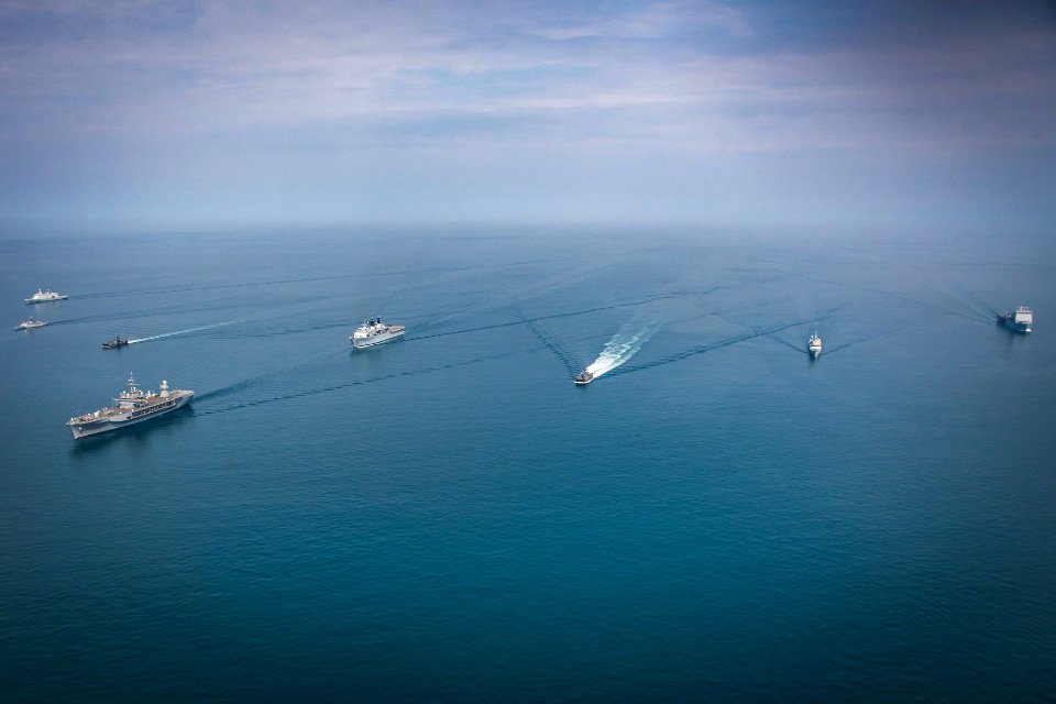 OPERATION REASSURANCE - Her Majesty's Canadian Ship HALIFA…