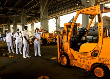 USS Hershel "Woody" Williams (ESB 4) visits Dakar, Senegal…