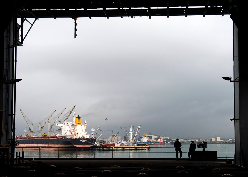 210812-N-LK647-0065