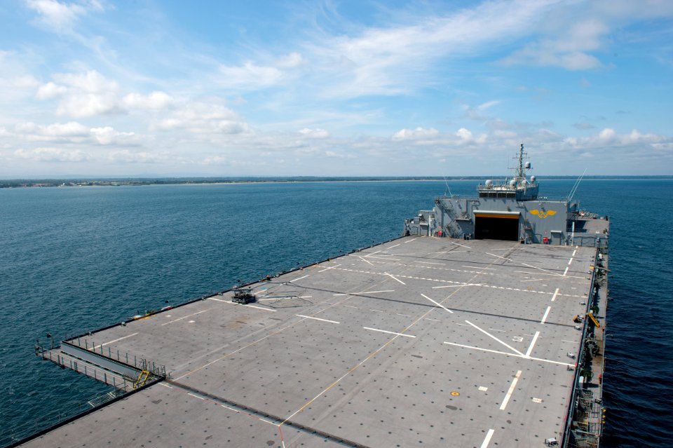 210824-N-LK647-0015