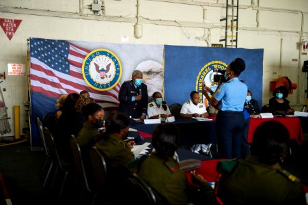 210909-N-LK647-0122