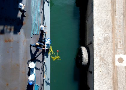 210916-N-LK647-0174