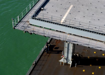 210916-N-LK647-0077