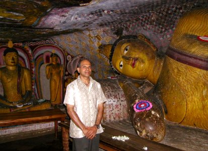 Dambulla Cave Temple 09/12