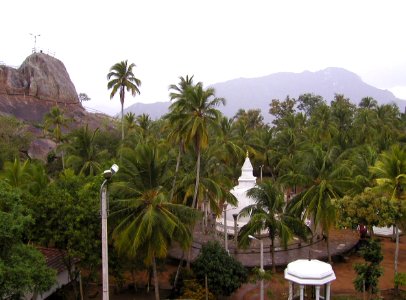 Mihintale, Sri Lanka 06/08 photo
