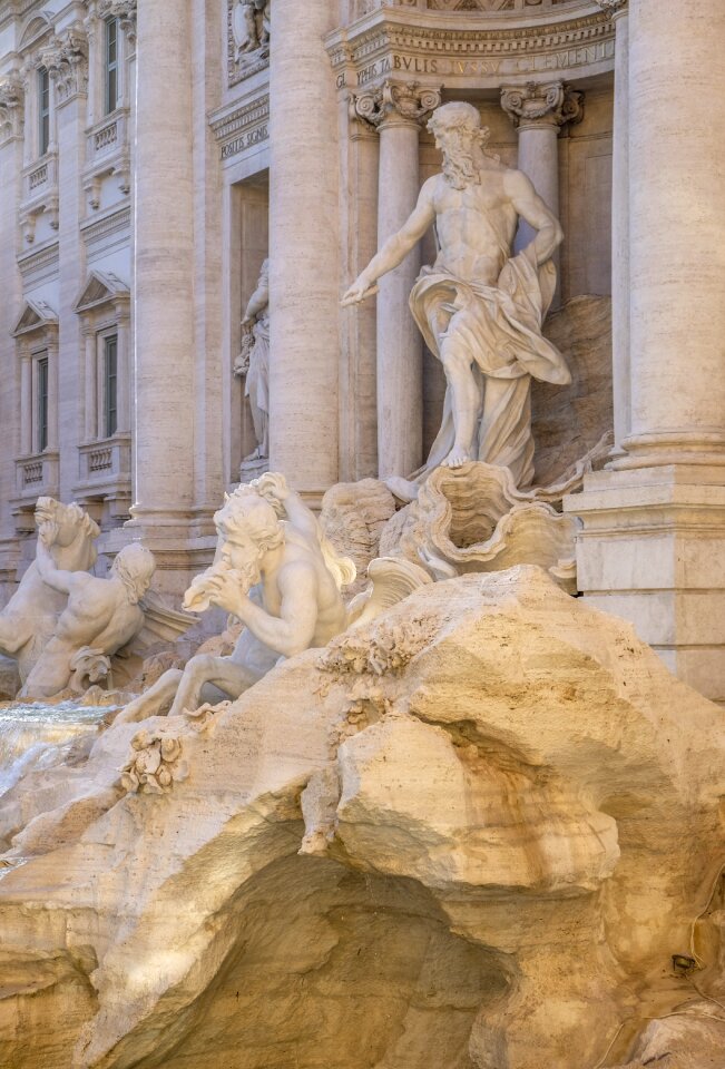 Art attractions include monument