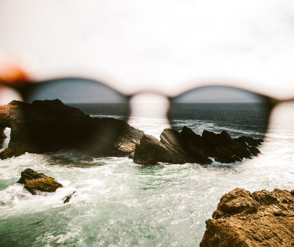 Sea waves rocks
