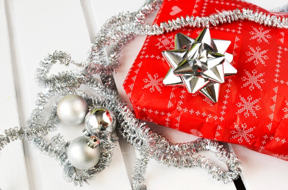 Bow ribbon silver