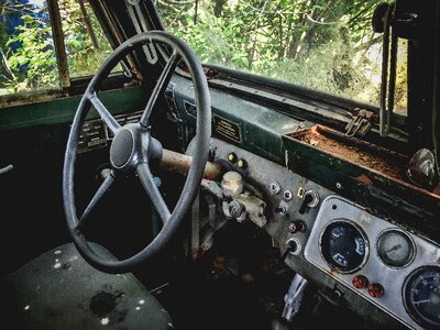 Steering wheel automotive gray truck photo