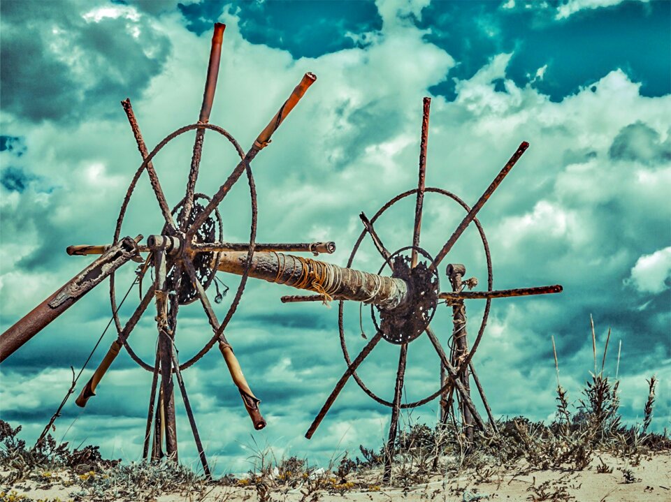 Wheels fishernet coastline