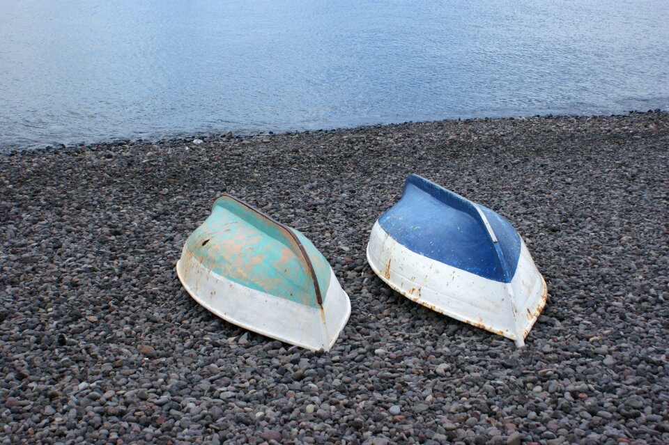Boats shore together
