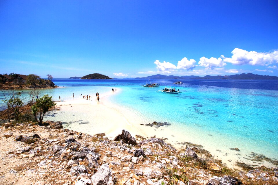 Water travel malcapuya island