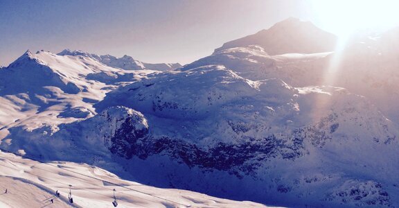 Cold white ski