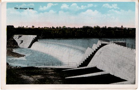 Columbus, Ohio Postcard Book (1915) - Page 23: The Storage… photo