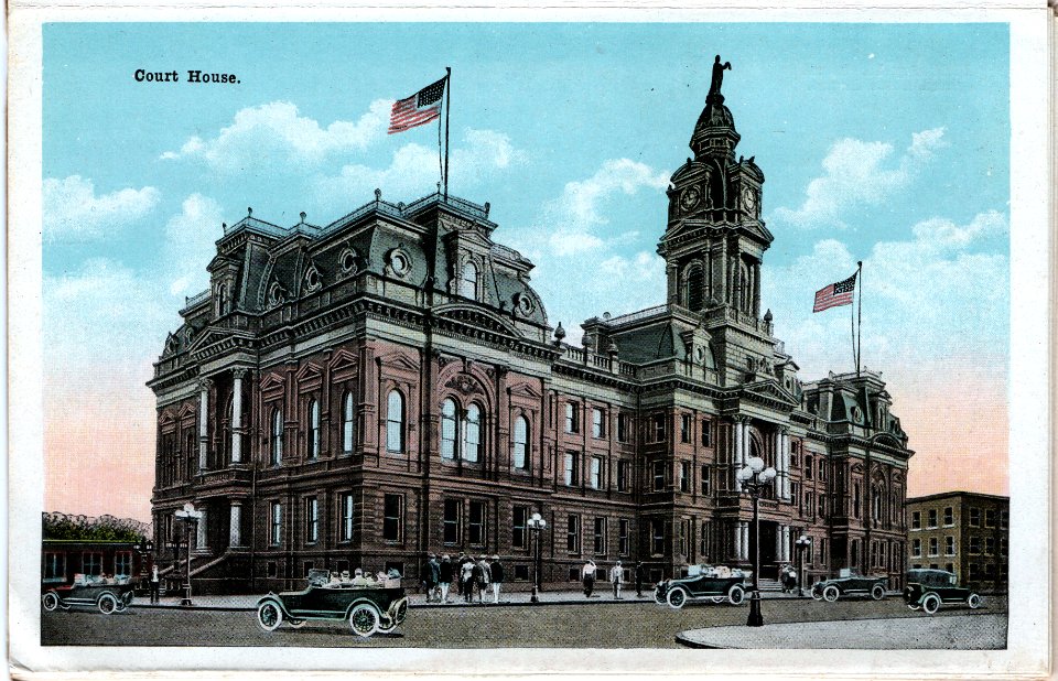 Columbus, Ohio Postcard Book (1915) - Page 2: Court House