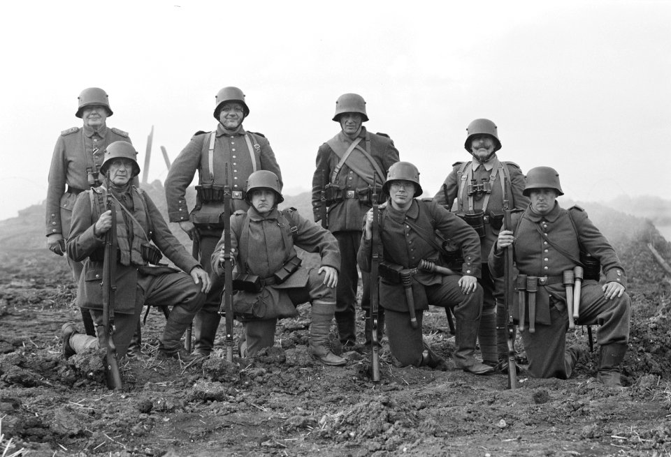 1912 Graflex Auto Tell them of us