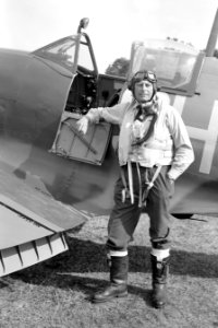 1936 Ikonta C film camera - Spitfire Pilot