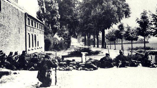 1914 25 Agosto, defensa belga de Lovaina photo