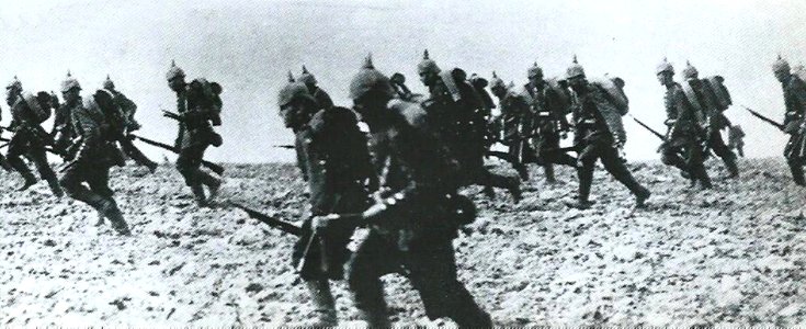 Marne 6 septiembre 1914 - Avance de la infantería alemana photo