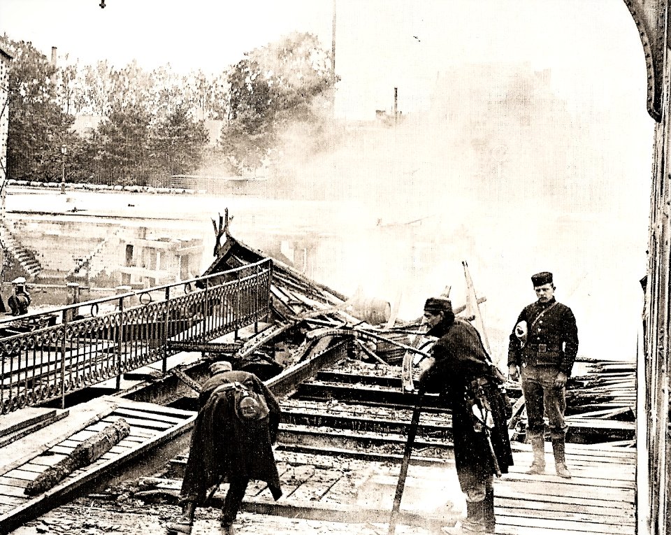 Belgas detruyen un puente propio en la Batalla de Artois