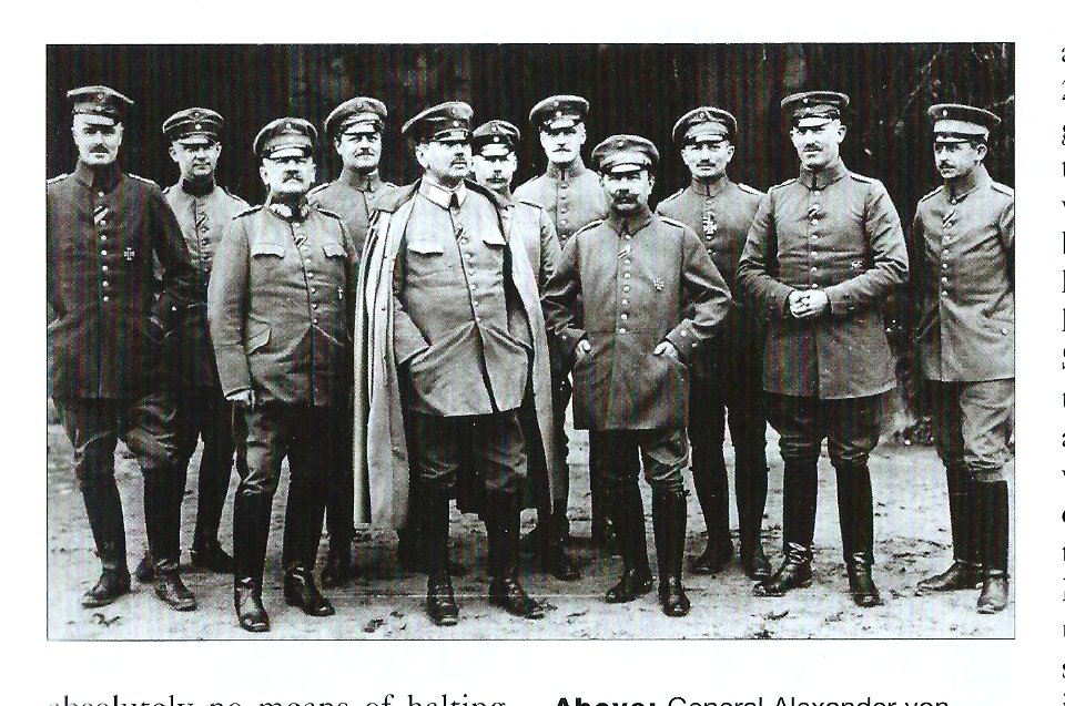 1914 Alexander von Kluck posa después de tomar Lieja