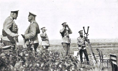 1914 El Zar en las maniobras del Ejercito de Rusia