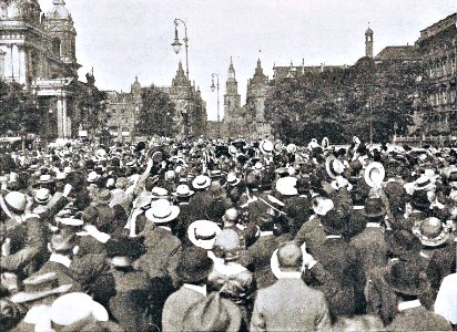 1914 Júbilo alemán por declaración guerra a Rusia photo