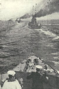 Kaiser Wilhelm II o Guillermo II en su flota 1911