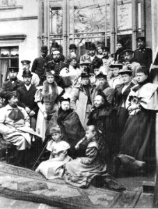 Wilhelm, Nicholas, Alexandra, la Reina Victoria y Victoria… photo