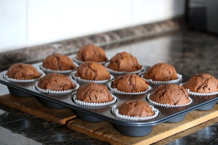 Sheet baking dessert