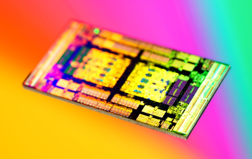 AMD@7nm(12nmIOD)@Zen2@Rome@EPYC_7702_ES@2S1404E2VJUG5_BB_E…