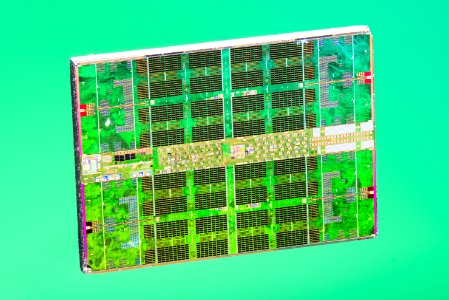 AMD@7nm(12nmIOD)@Zen2@Rome@EPYC_7702_ES@2S1404E2VJUG5_BB_E…