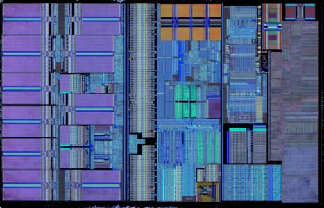 AMD@250nm@K6@Model7(Little_Foot)_-_(cpuid570)@AMD-K6-266AF…