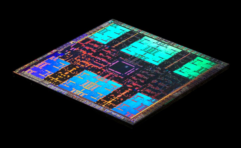 Nvidia@40nm@Fermi@GF100@GeForce_GTX_470@UA05B195_1019A3_S_…