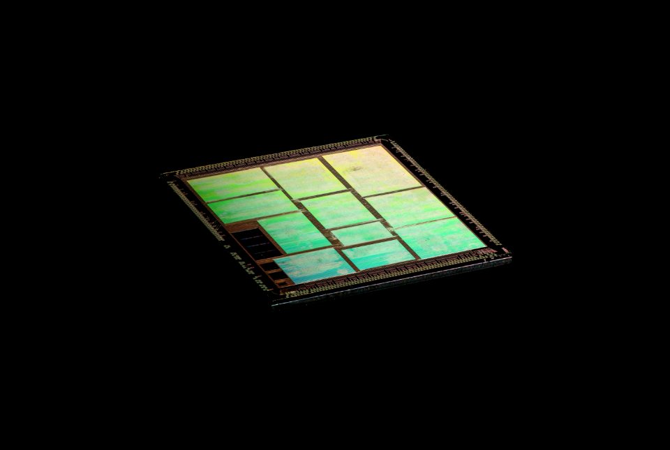 STMicroelectronics@180nm@PowerVR_Series3@STG-4500@ST_Kyro_…