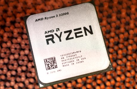 AMD@14nm@Zen(Zeppelin)@Raven_Ridge@Ryzen_3_2200G@YD2200C5M…