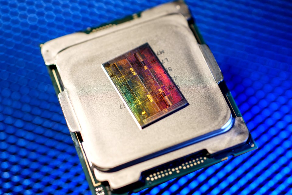 Intel@14nm@@Skylake@Skylake-X(LCC)@i7-7820X@SR3L5___DSC006…