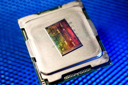 Intel@14nm@@Skylake@Skylake-X(LCC)@i7-7820X@SR3L5___DSC006…