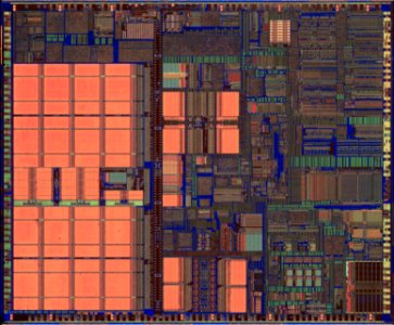 Intel@180nm@P6@Coppermine@Pentium_III@unknow_Slot1______DS… photo
