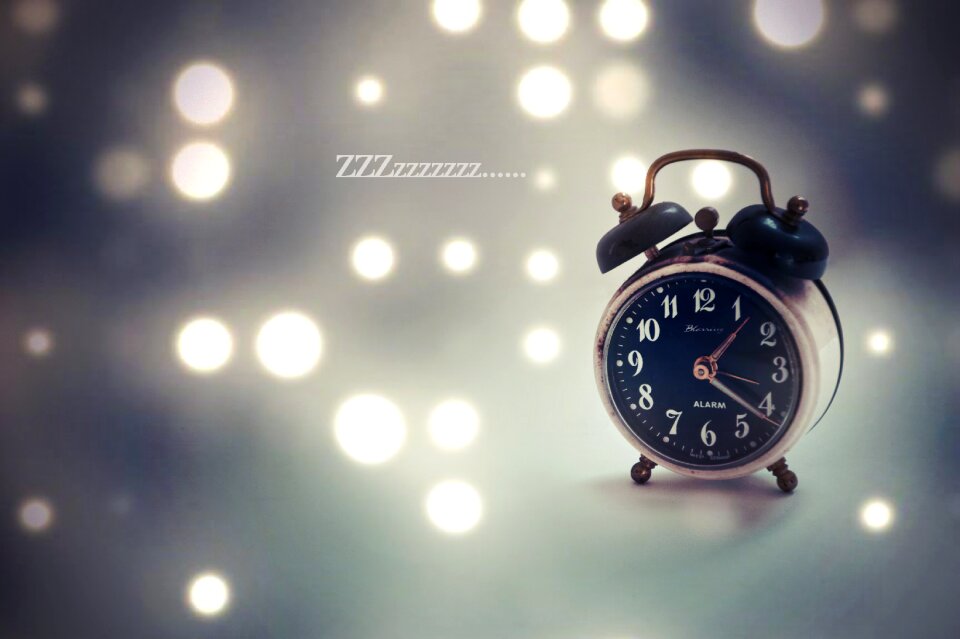 Minute old clock pointers