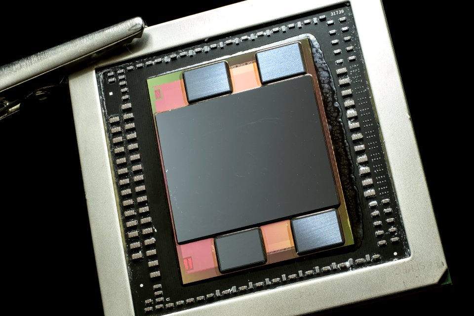 AMD@28nm@GCN_3th_gen@Fiji@Radeon_R9_Nano@SPMRC_REA0356A-15…