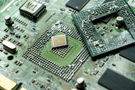 NVIDIA@250nm@Fixed-pipeline@NV5@Riva_TNT2@CD2083.00_0033B5…