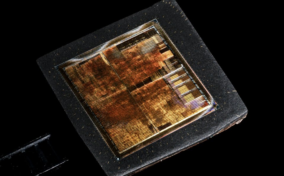NVIDIA@180nm@Fixed-pipeline@NV11@GeForce2_MX200@G08158.1_0…