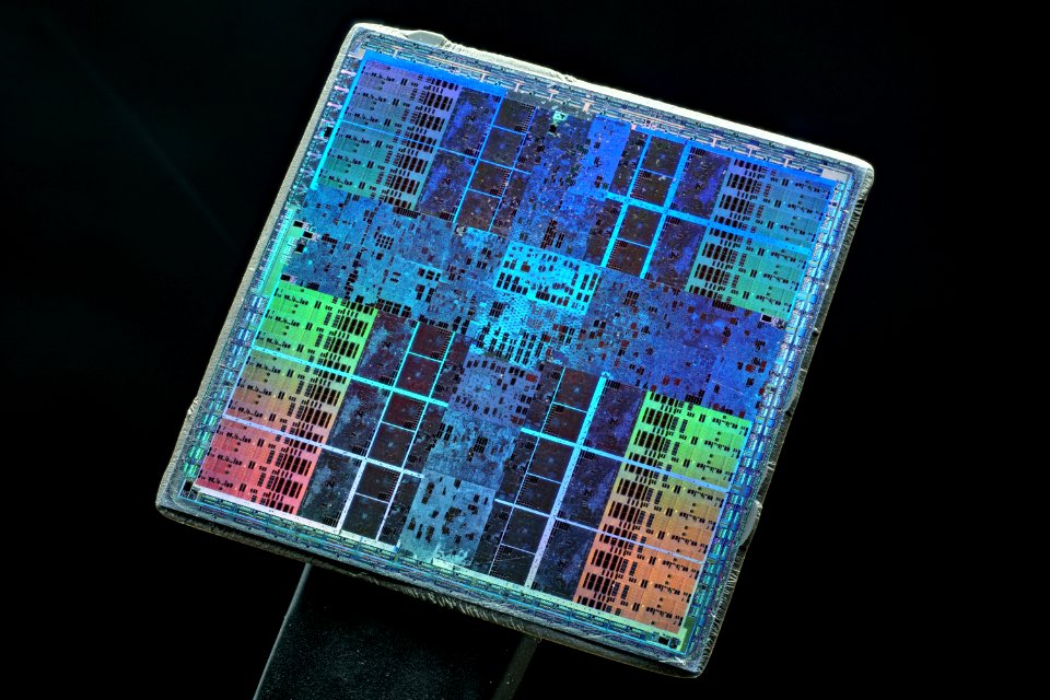 NVIDIA_GeForce_GTX280_G200(Tesla)___Stack-DSC01934-DSC0200…