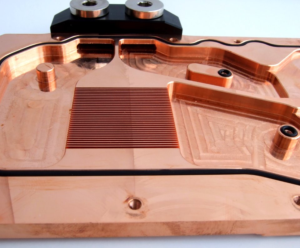 Nvidia_GeForce_GTX_Titan_-_Wakueumbau_DSCF4549