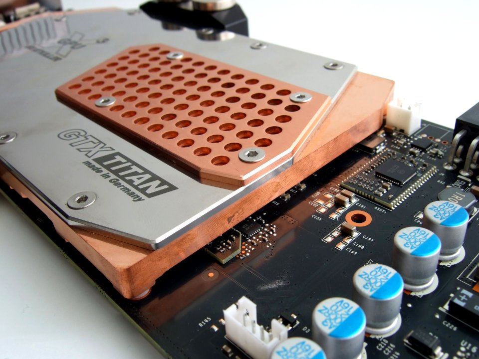 Nvidia_GeForce_GTX_Titan_-_Wakueumbau_DSCF4720