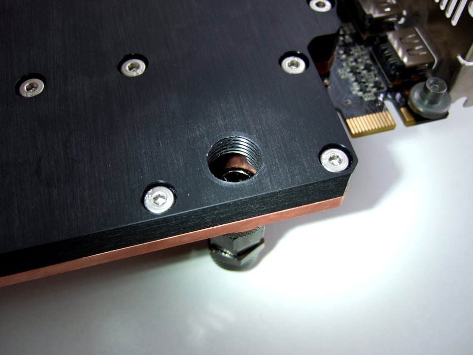 Nvidia_GTX580_-_Wakueumbau_0027