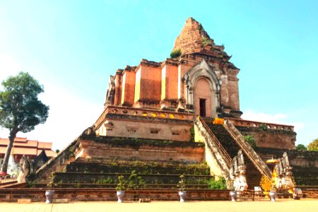 Wat Chedi Luang photo